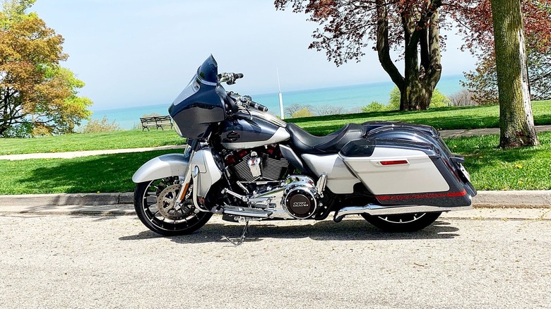 2019 Harley Davidson Street Glide CVO Charred Steel & Lightning Silver parked at a park