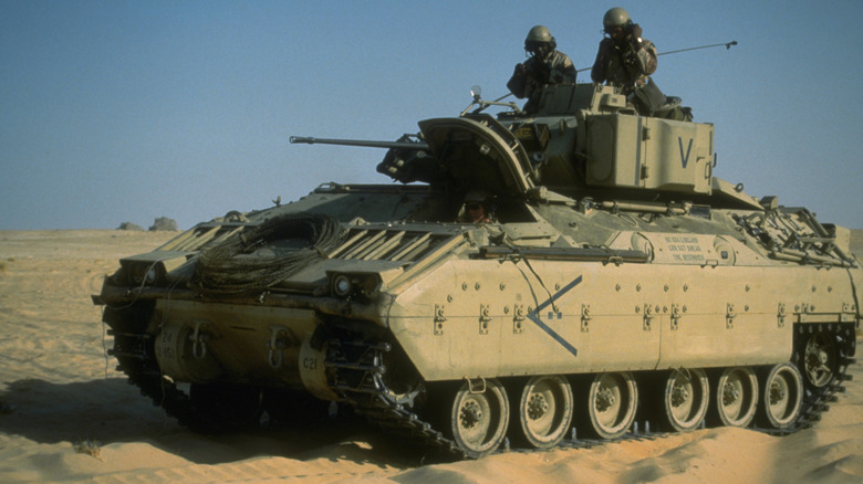 M2 Bradley in desert operations