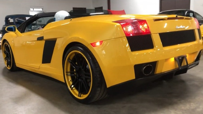 Yellow 2008 Lamborghini Gallardo