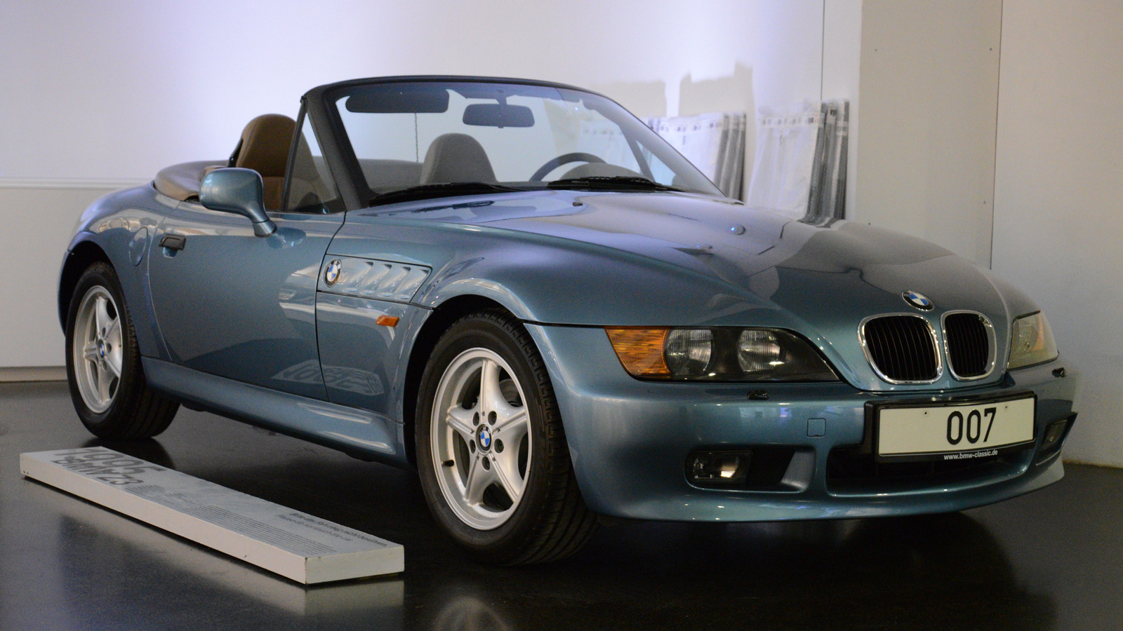 The BMW Z3 Is An Affordable Bond Car