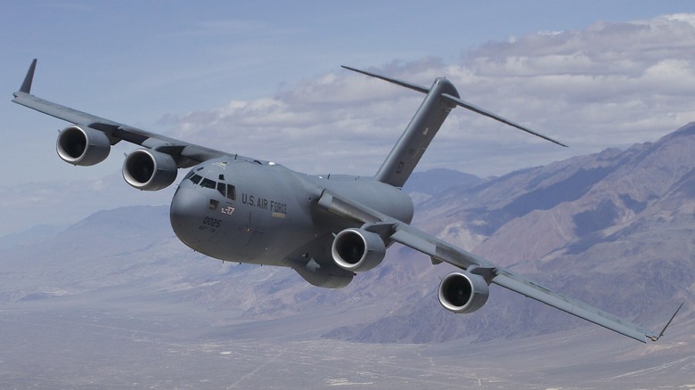 A U.S. Air Force C-17 Globemaster III T-1 flies over Owens Valley, California