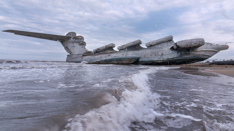 Lun-class ekranoplan beached side view