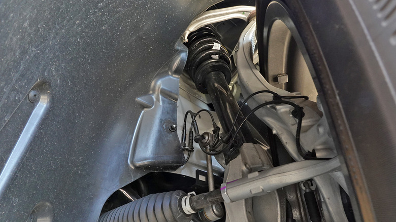 2025 Polestar 3 Long Range Single Motor suspension details