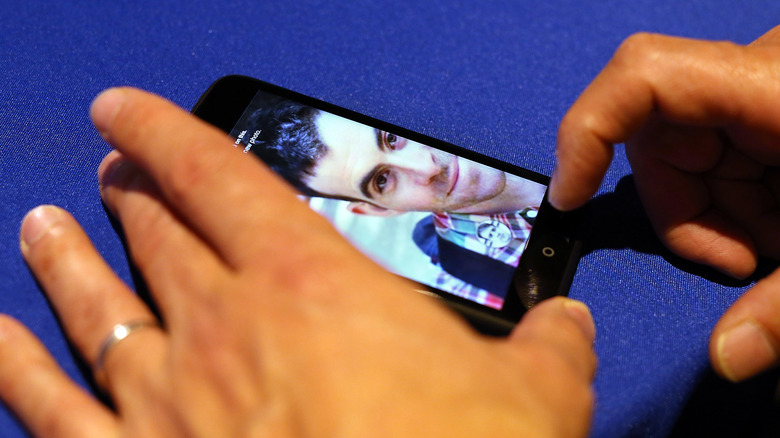 HTC First facebook phone