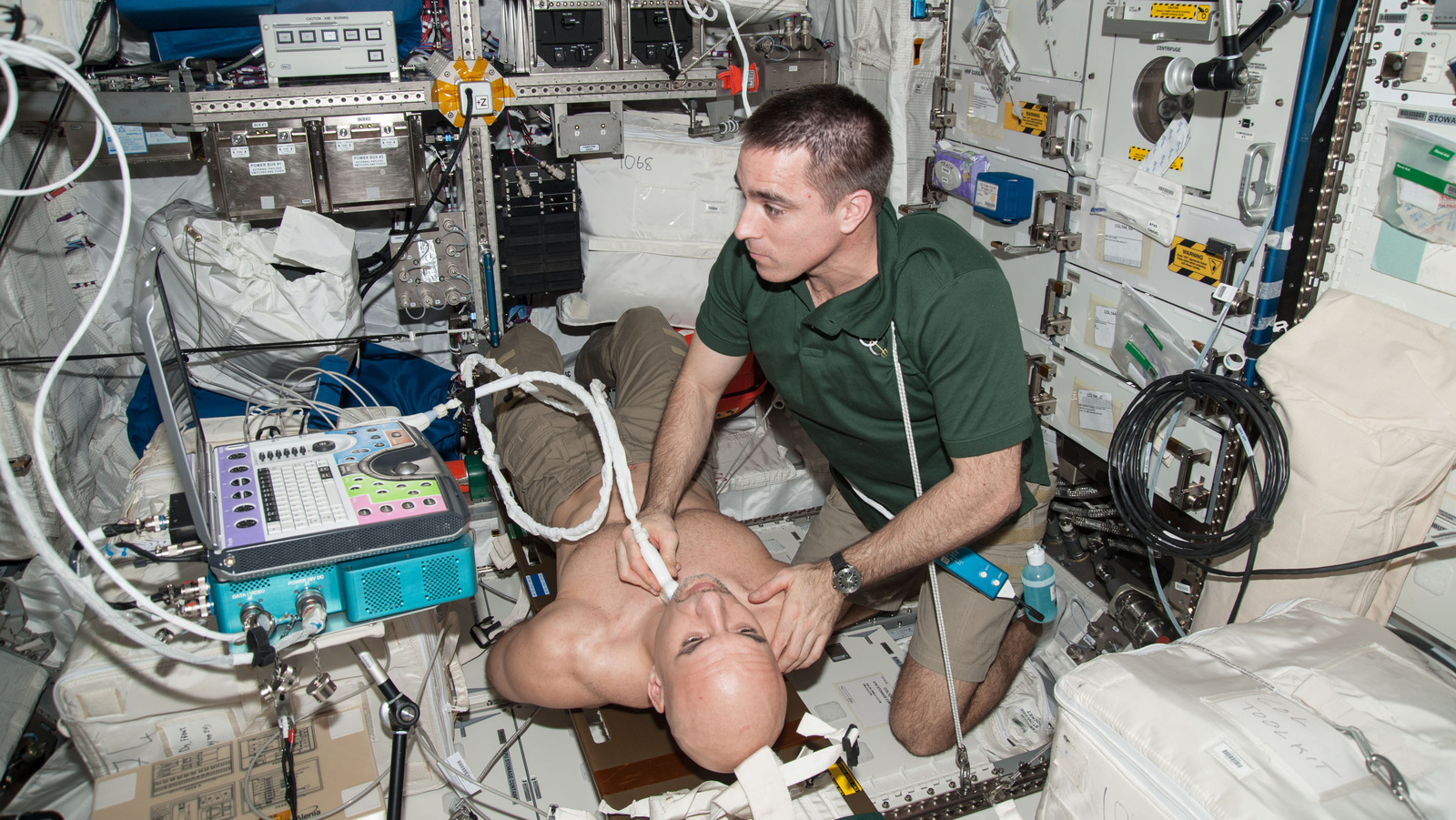 the-complicated-process-of-performing-surgery-in-space
