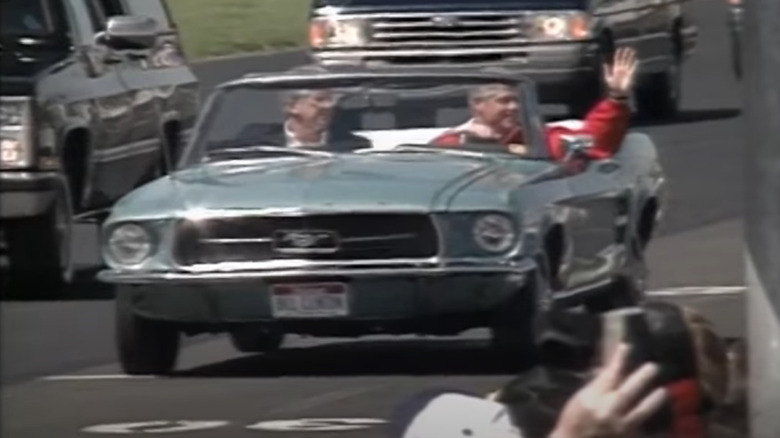 Bill Clinton Mustang