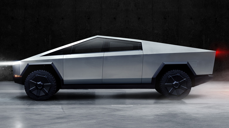 Tesla Cybertruck render side profile