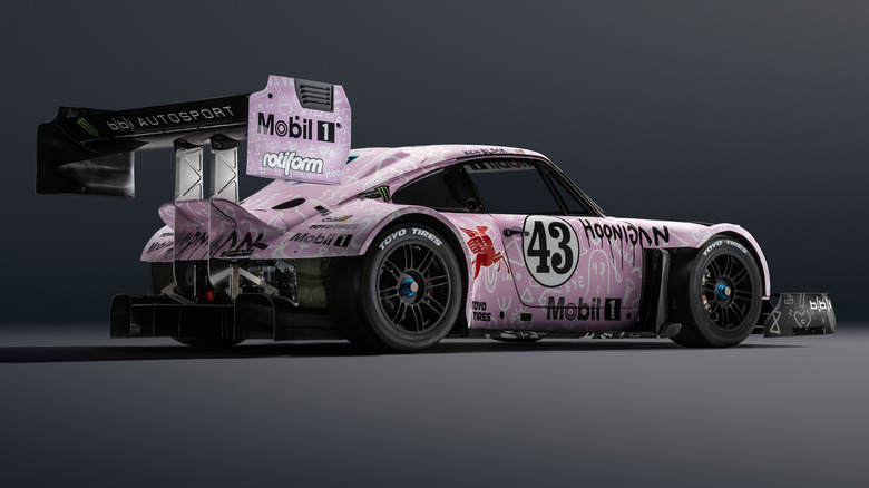 Hoonipigasus rear 3/4 view