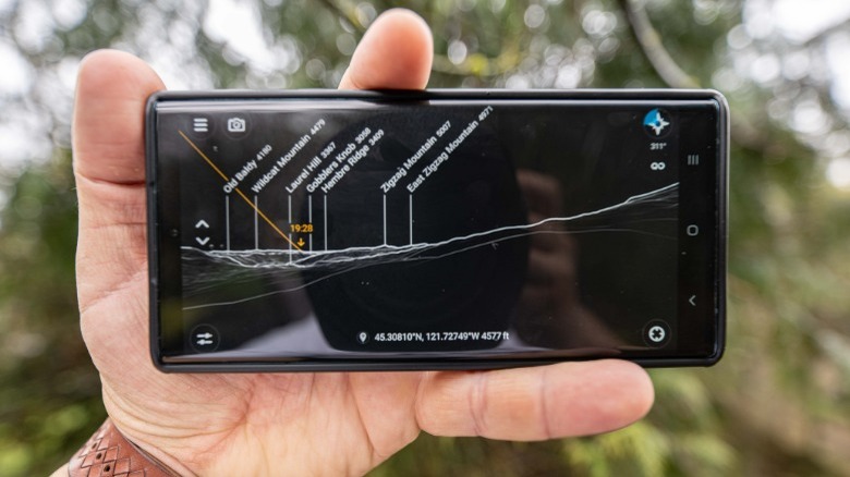 peakfinder app being used on android phone