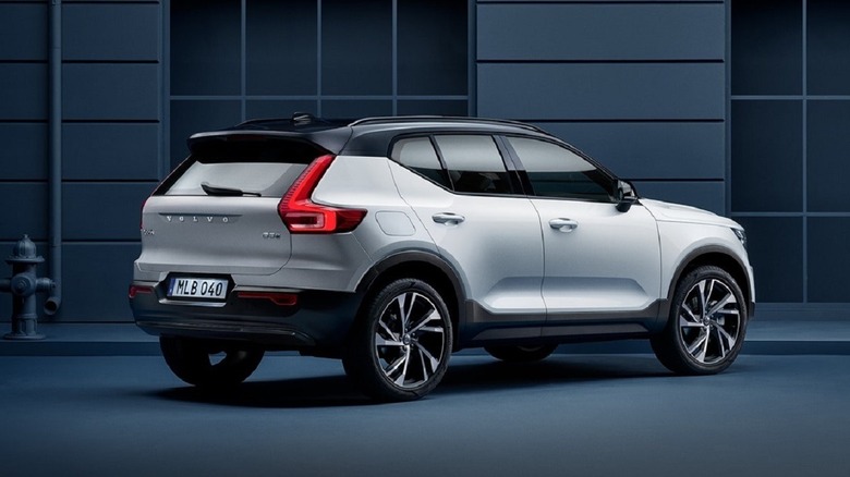 2022 Volvo XC40