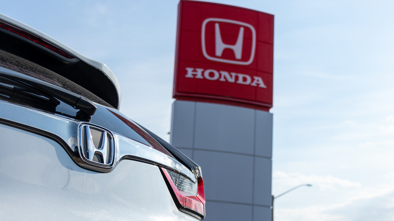 Honda vehicle with logo sign