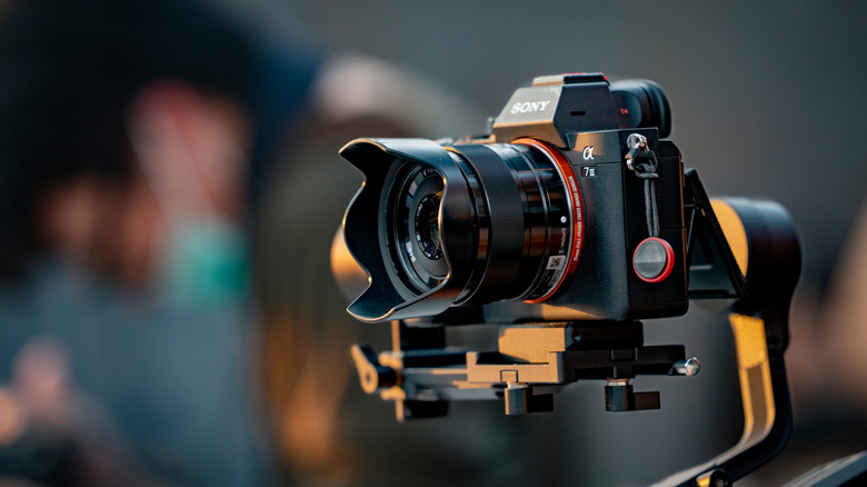mirrorless camera on stand