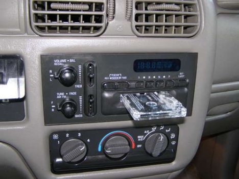 fake car radio