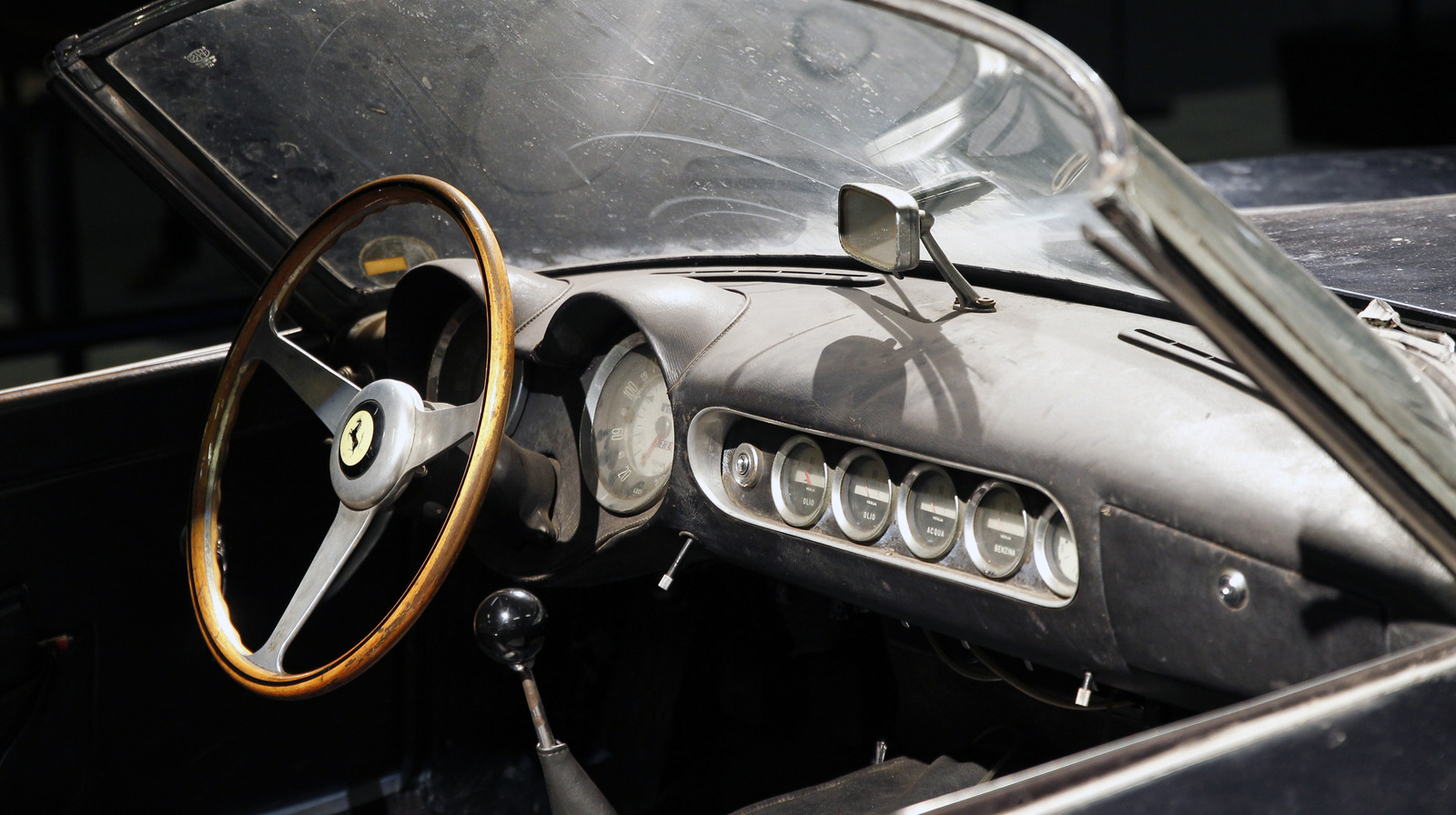 Car Dashboard Dust: Easy Cleaning Tips - News Directory 3