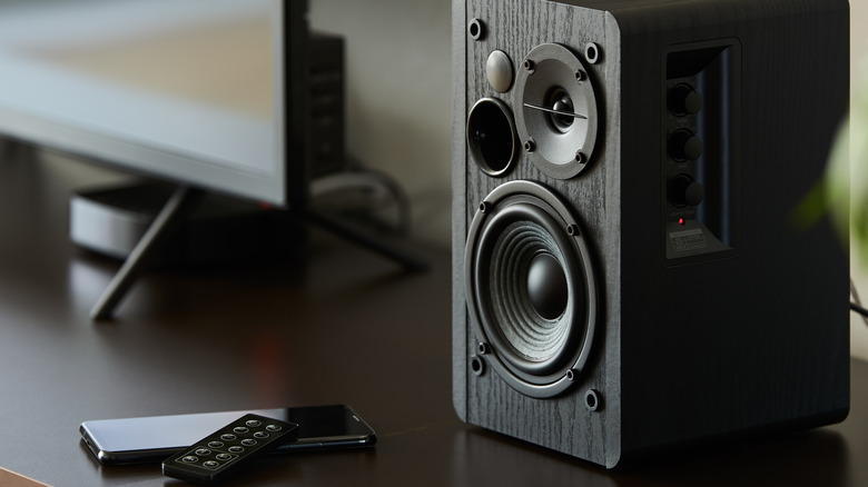speaker smartphone