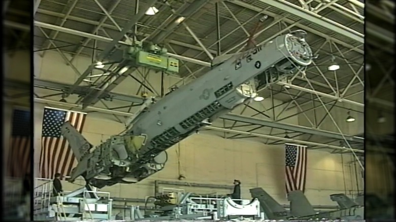 A Hornet undergoing a center barrel replacement