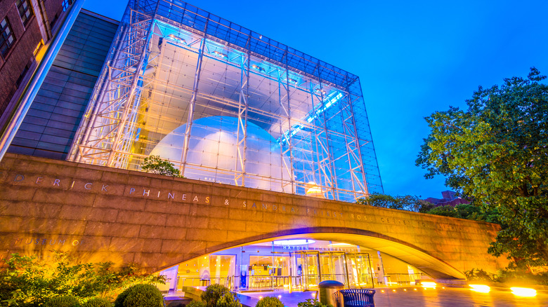 Hayden Planetarium at dusk