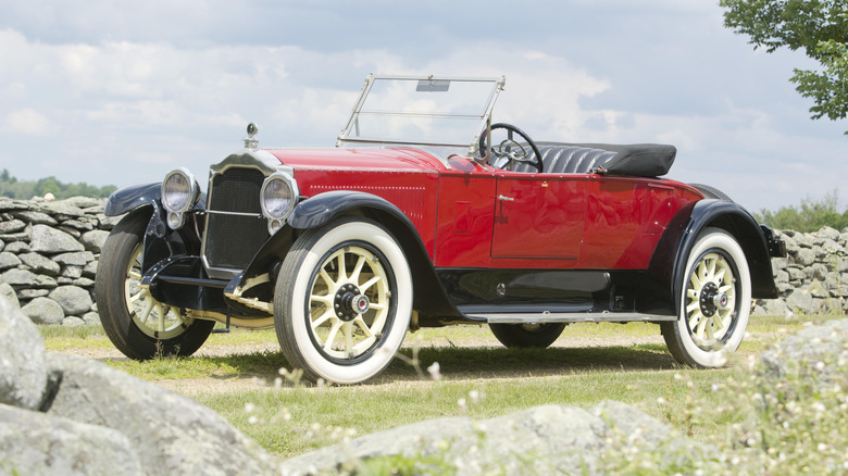 1918 Packard Twin Six Custom Ormonde Roadster parked on grass