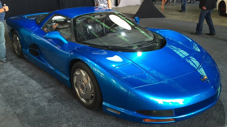 Chevrolet Corvette CERV III concept parked