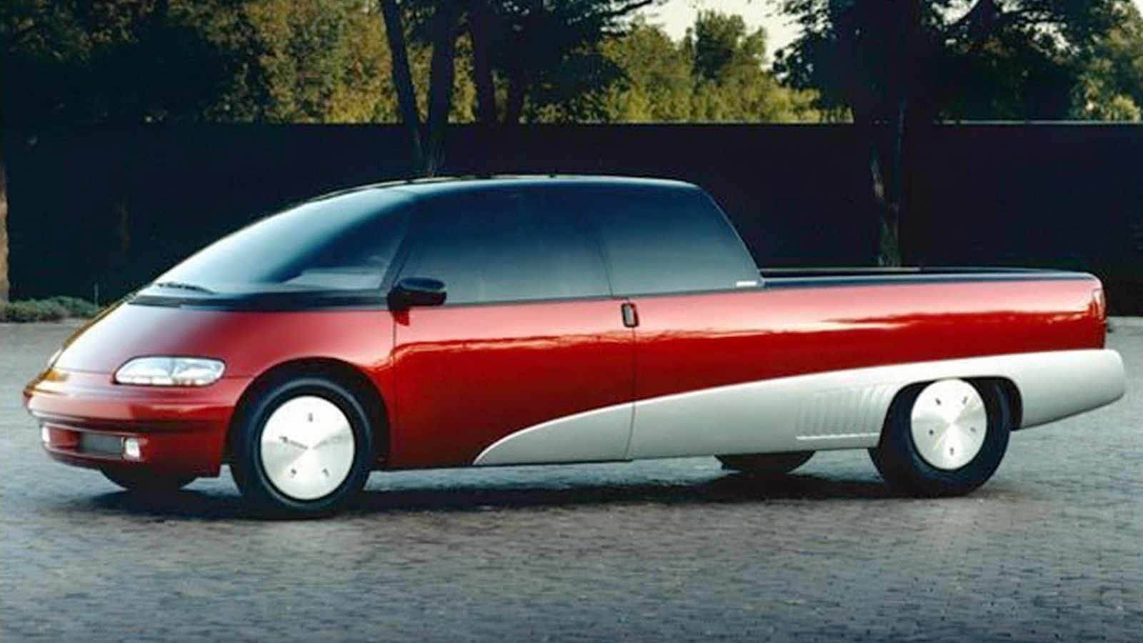 The Forgotten GMC Concept That Combined A Truck With A Minivan – SlashGear