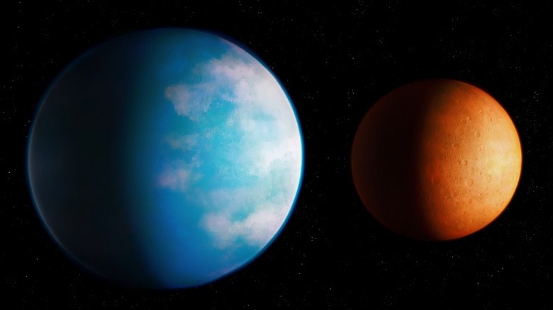 Earth and Mars: Similar planets