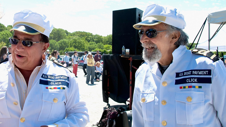 Tom and Ray Magliozzi smiling