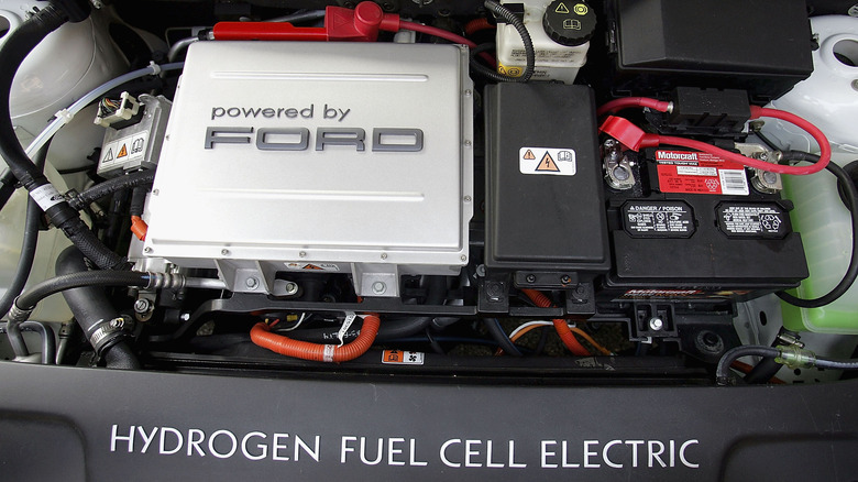 Ford hydrogen fuel cell engine