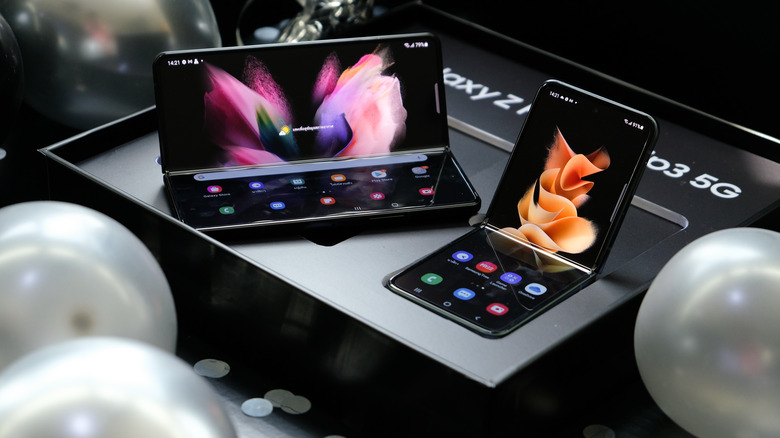 Samsung Galaxy Z Fold 3 and Galaxy Z Flip 3