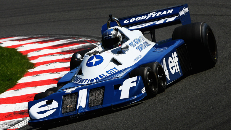 Tyrrell P34 on track