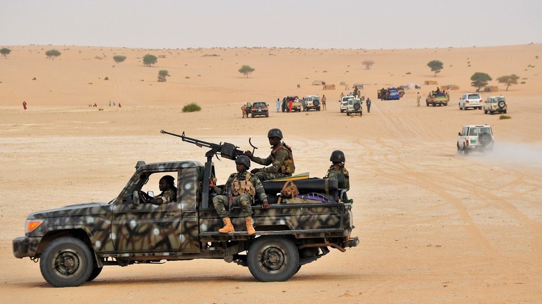 Toyota Hilux technical in Niger