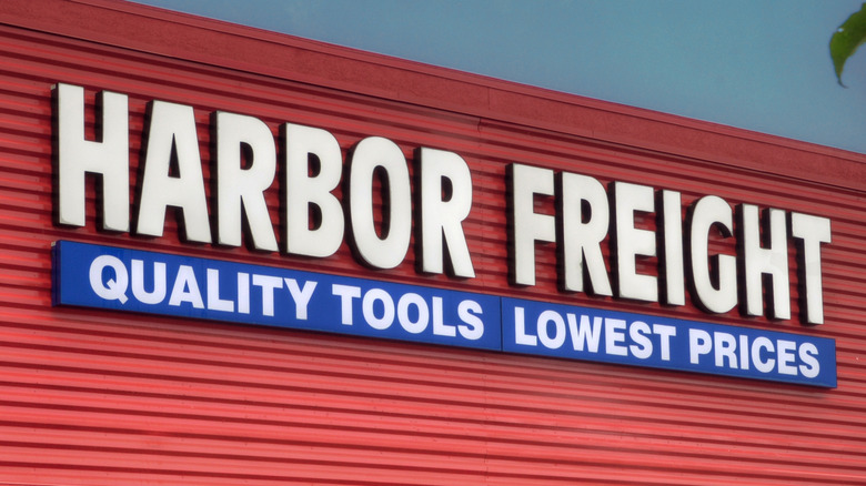 The front of a Harbor Freight store