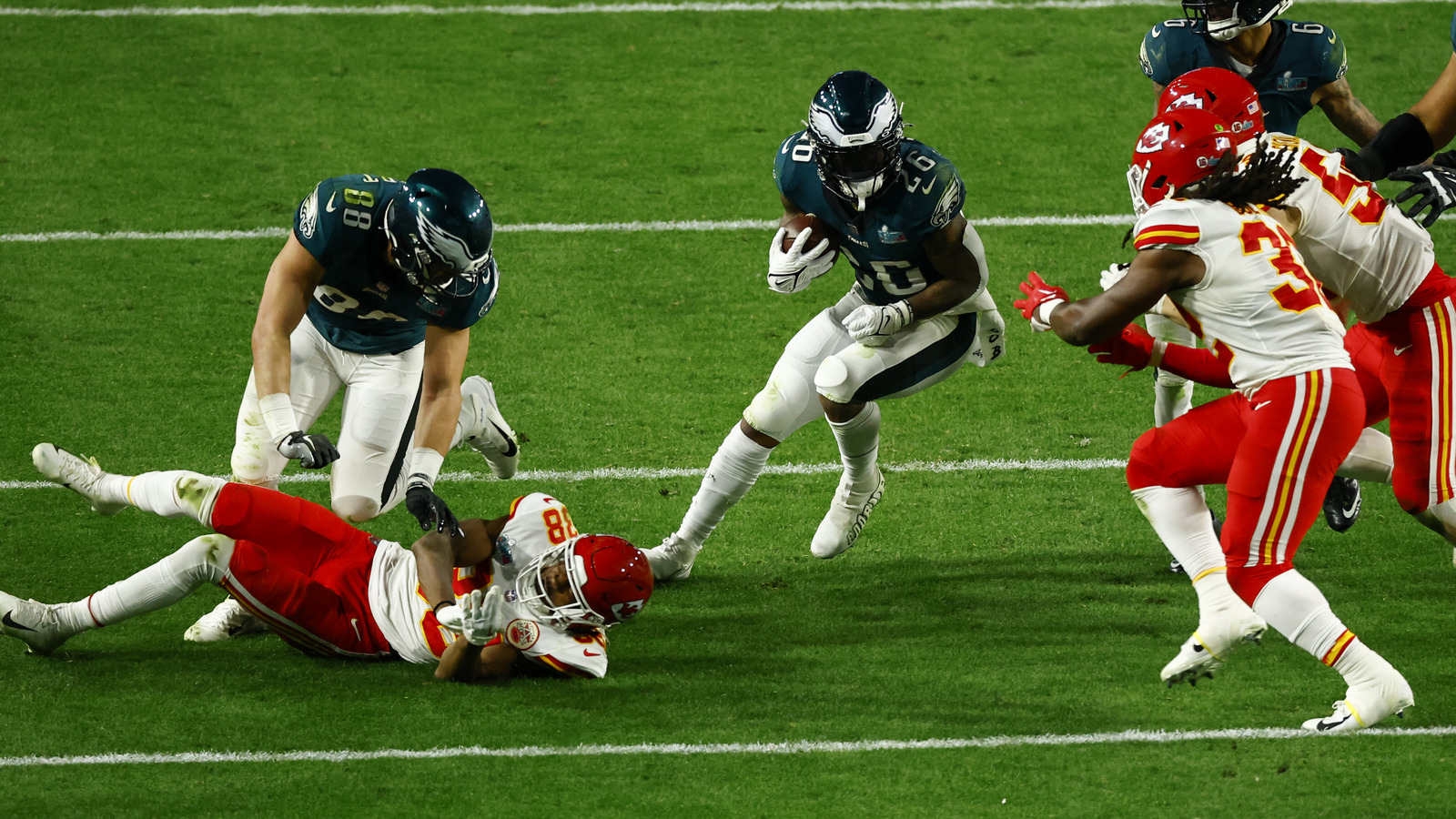 The High-Tech 2-Year Story Behind Super Bowl 2023’s Disastrous Turf – SlashGear