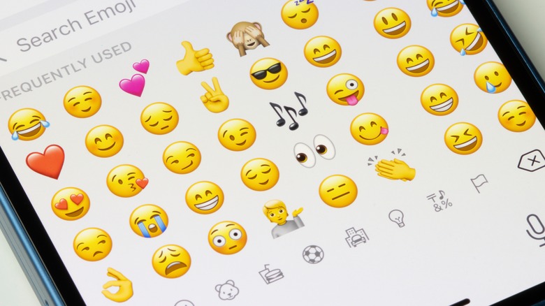 Emoji menu in iMessage