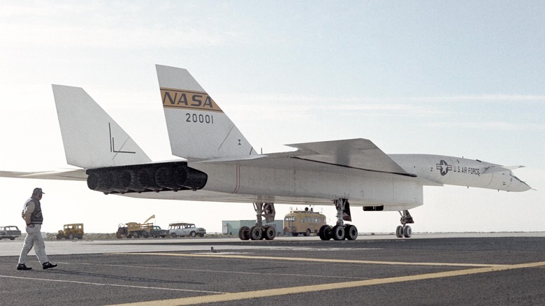 XB-70 Valkyrie on tarmac