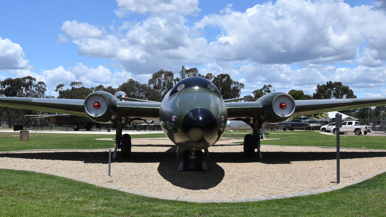 electric canberra bomber museum display