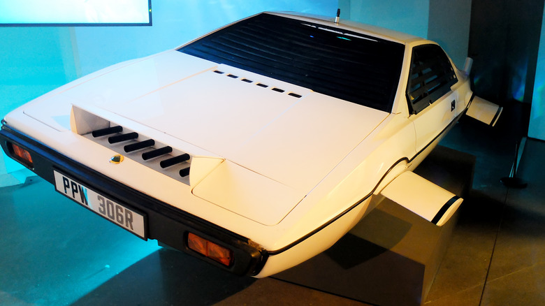 1976 Lotus Esprit "Wet Nellie"