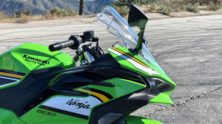 Kawasaki Ninja 500 windscreen
