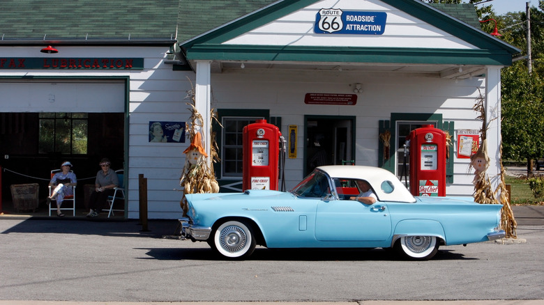 Ford Thunderbird at old gas station