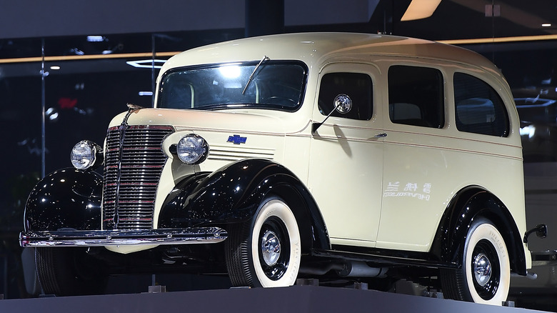 A 1935C Chevrolet Suburban on display