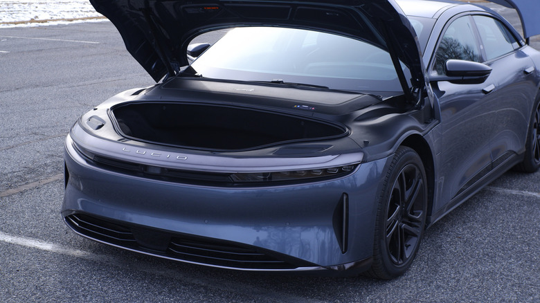 Lucid Air frunk