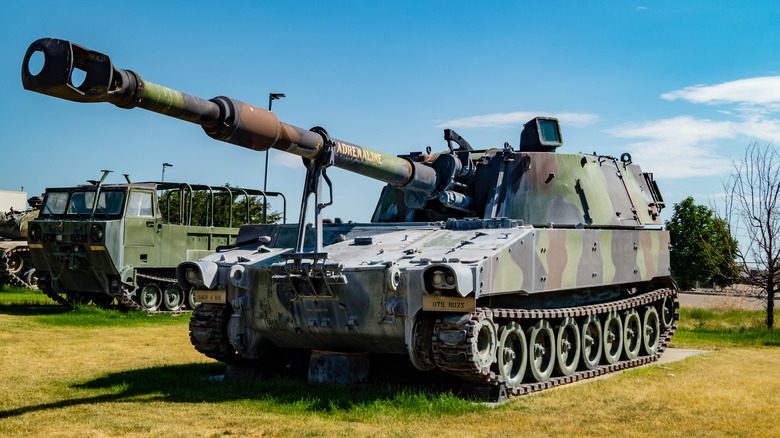 M109 howitzer on display