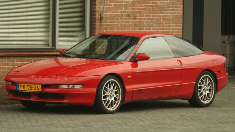 Red Ford Probe Car