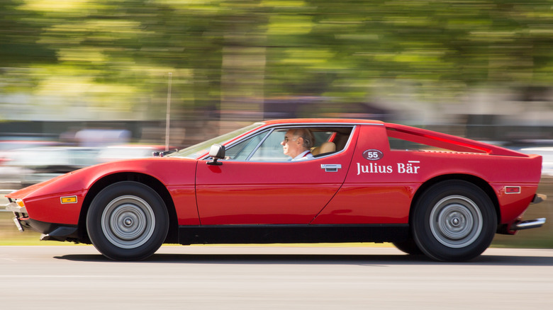 Maserati Merak SS on road