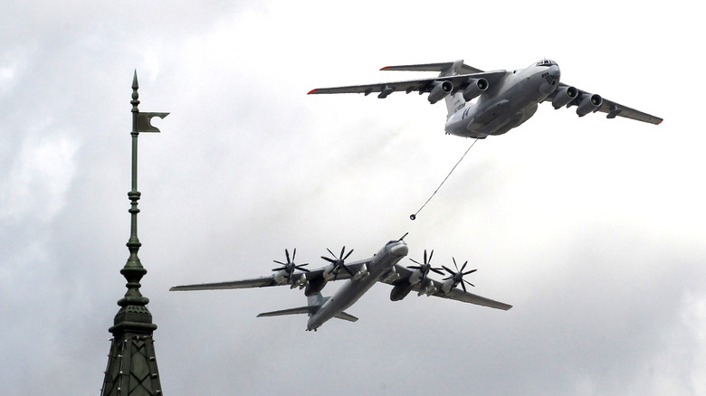 Tu-95 refueling in air