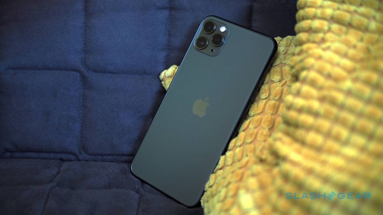 The Midnight Green iPhone 11 Pro Is Living Up To Expectations - SlashGear