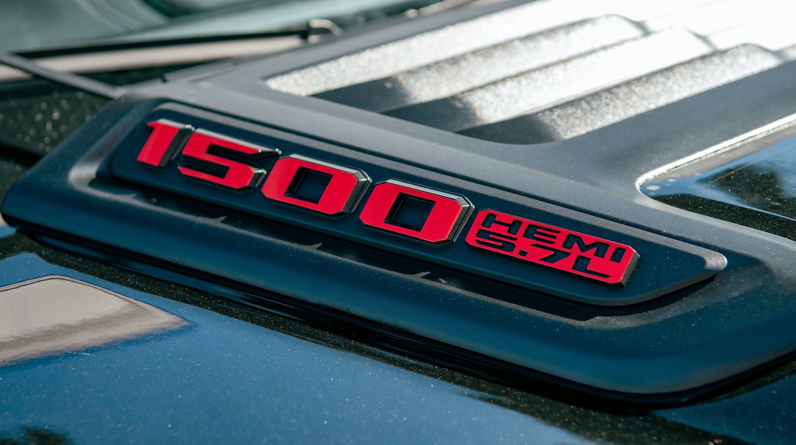 The Most Common Problems With The 5.7 Hemi Engine (According To Owner