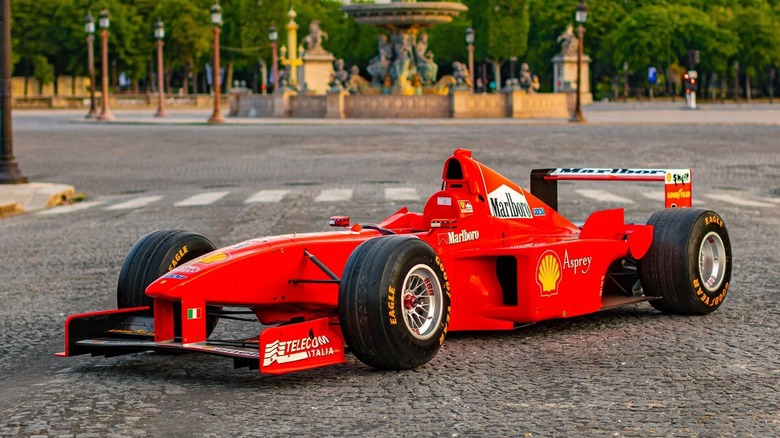 Ferrari F300