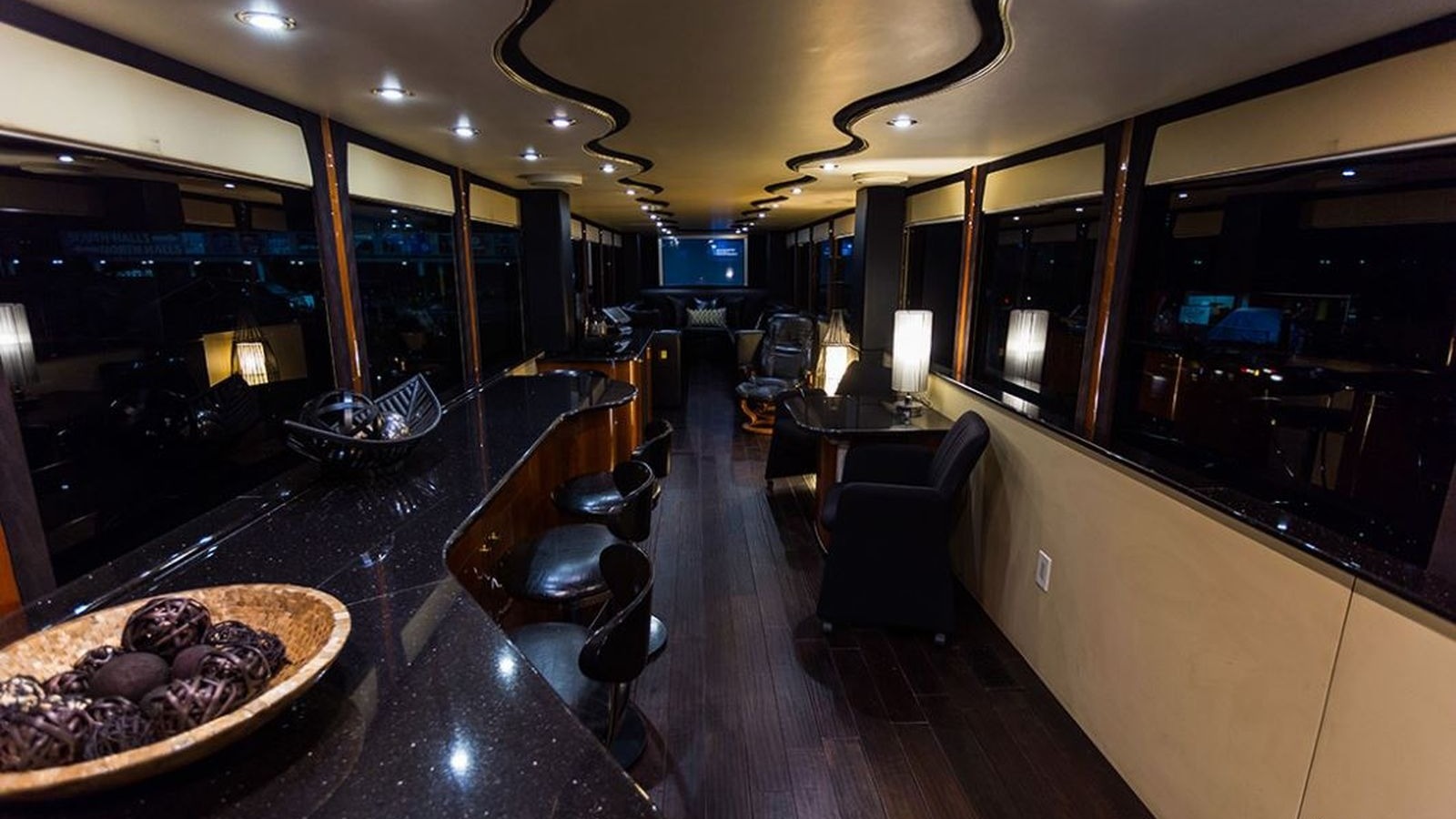 The Most Luxurious Features Of Mariah Carey's 1.8 Million Dollar RV