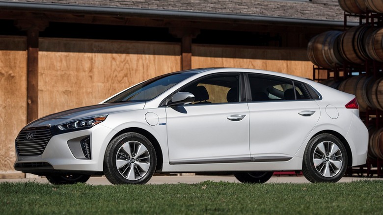 2019 Hyundai IONIQ plug-in hybrid