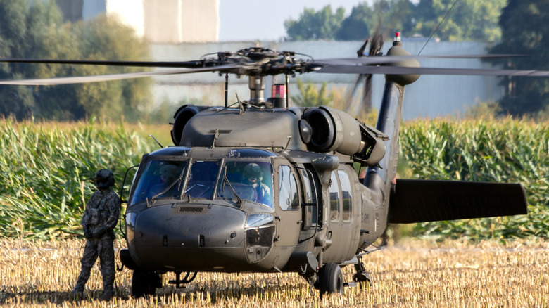 uh-60 black hawk helicopter airfield